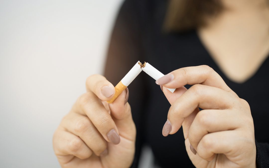 Relación entre tabaco y cáncer: entre el 80% y 90% de los cánceres de pulmón se dan en fumadores o ex fumadores