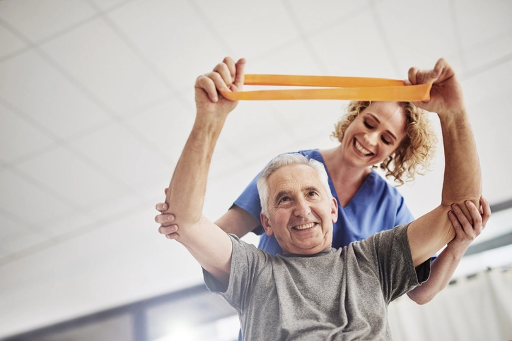 Ejercicio físico terapéutico para pacientes de cáncer durante la enfermedad avanzada